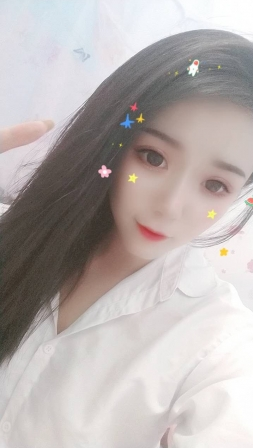皮肤雪白甜美可爱太原女生 第1张
