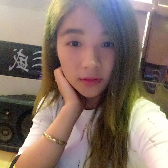 颜值身材俱佳，高素质男士加 第1张