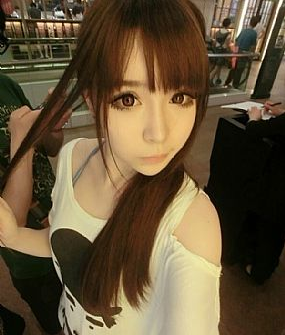 性格温顺找一个条件好的男会员能帮到我 第1张