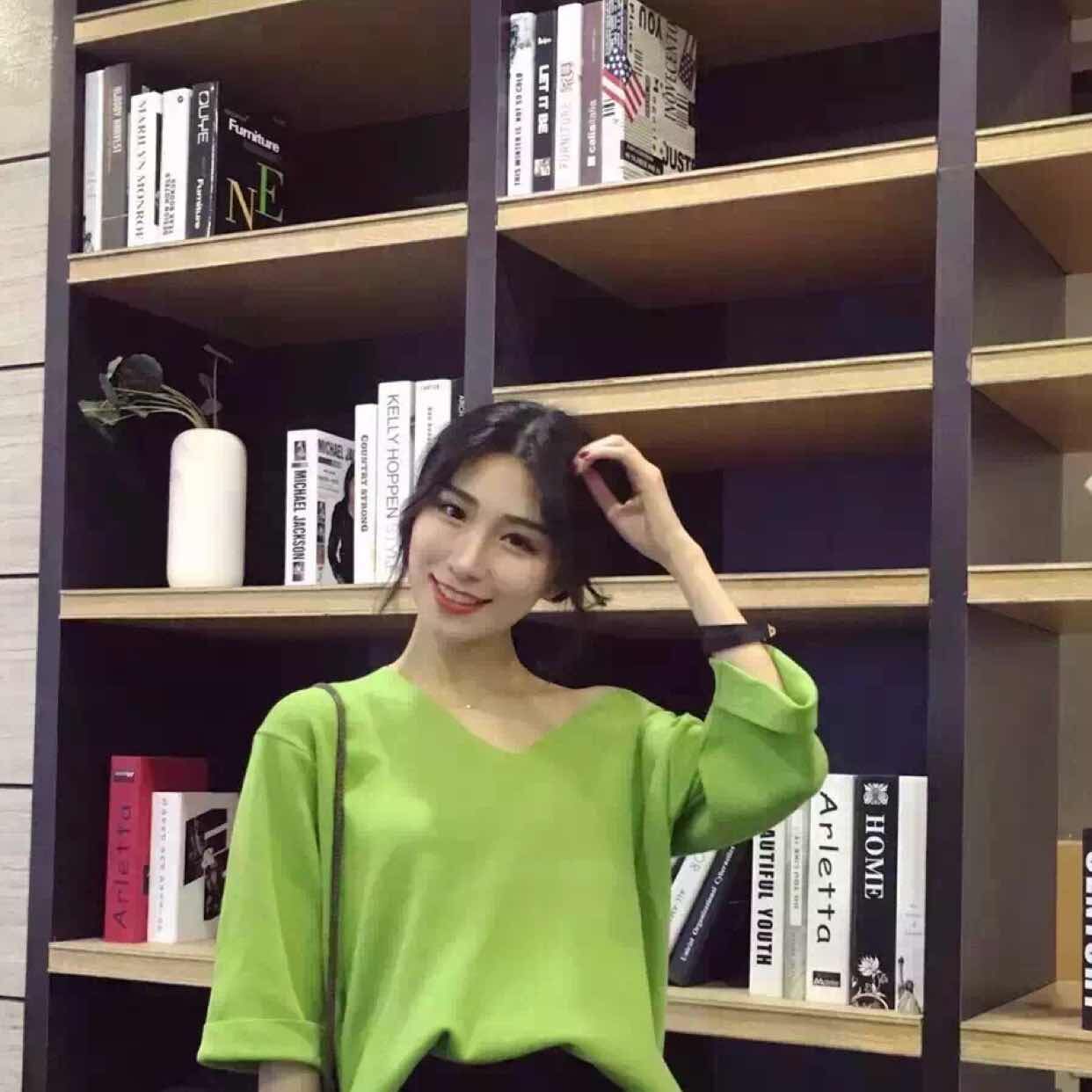 单身女孩找可以依靠的男士 第1张