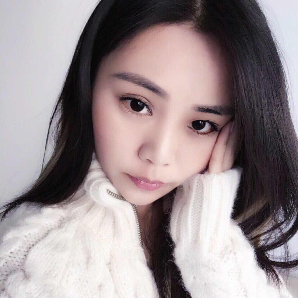 D杯丰满性感美女 第1张