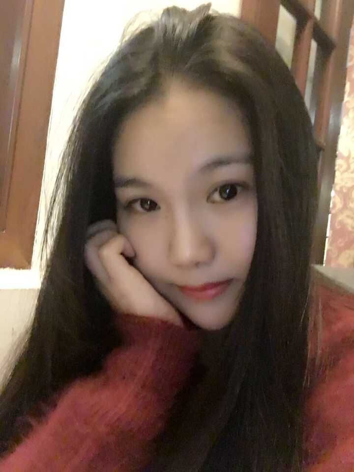 肤白文静女生，找有诚意有素质男士 第1张