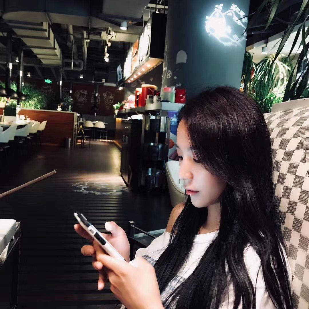 江苏南京女孩，幼师，颜值身材好，兼职模特 第1张