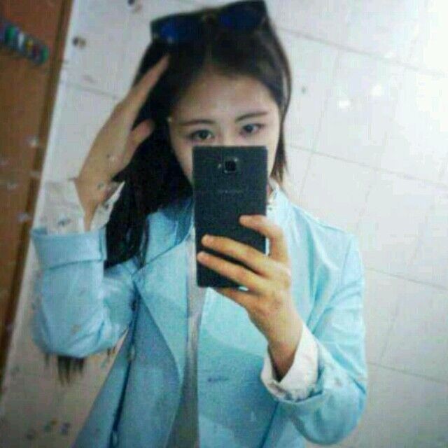杭州女孩等富豪 第1张