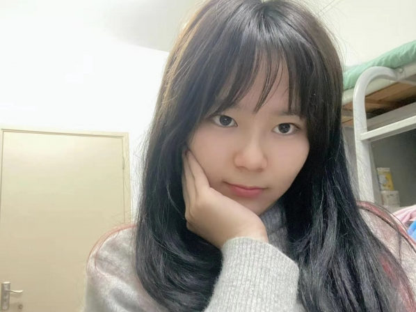 上海本科女生求真诚靠谱男士 第1张