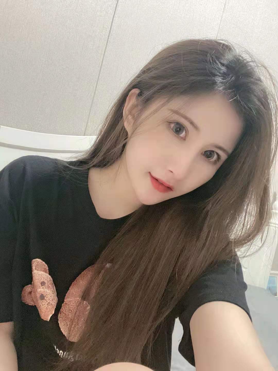 山东女孩可约可短期包养 第1张