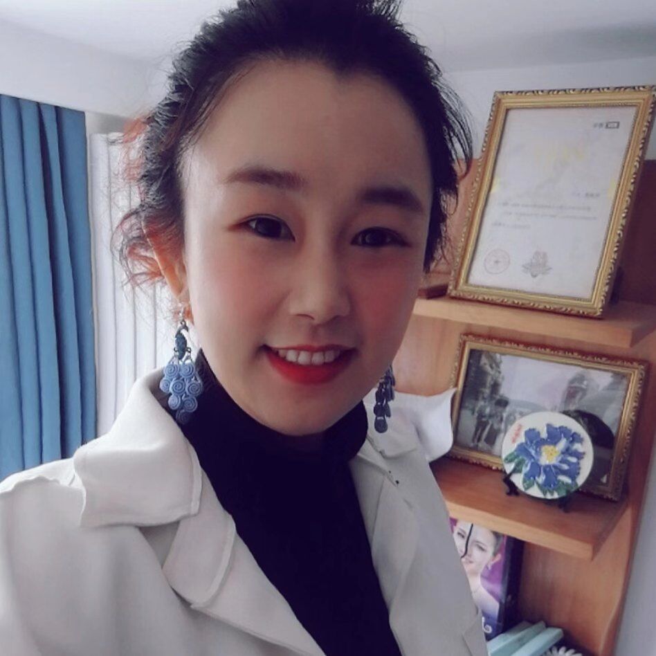 单身姑娘，找一个条件好的男会员 第1张