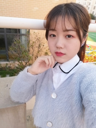 江苏女孩，很贴心，平时也比较温柔 第1张
