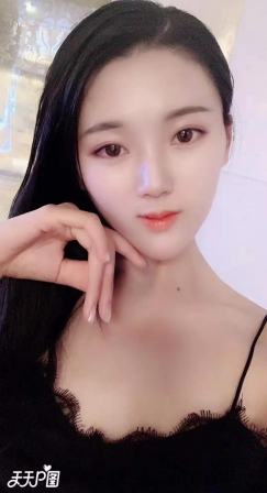 辽宁大连女孩子，是一名瑜伽老师。 第1张