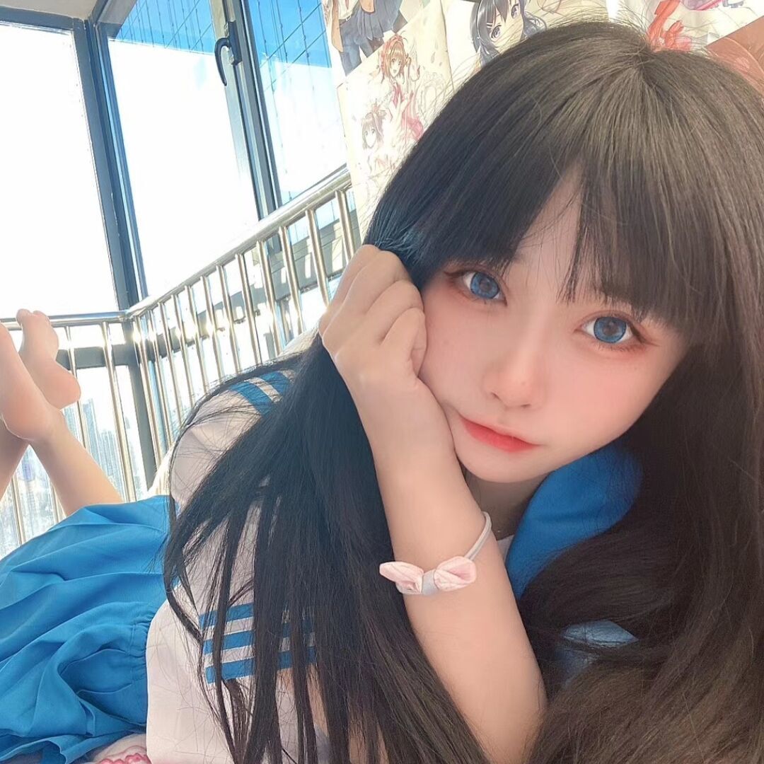 杭州大二学生妹妹找疼爱我的大叔 第1张