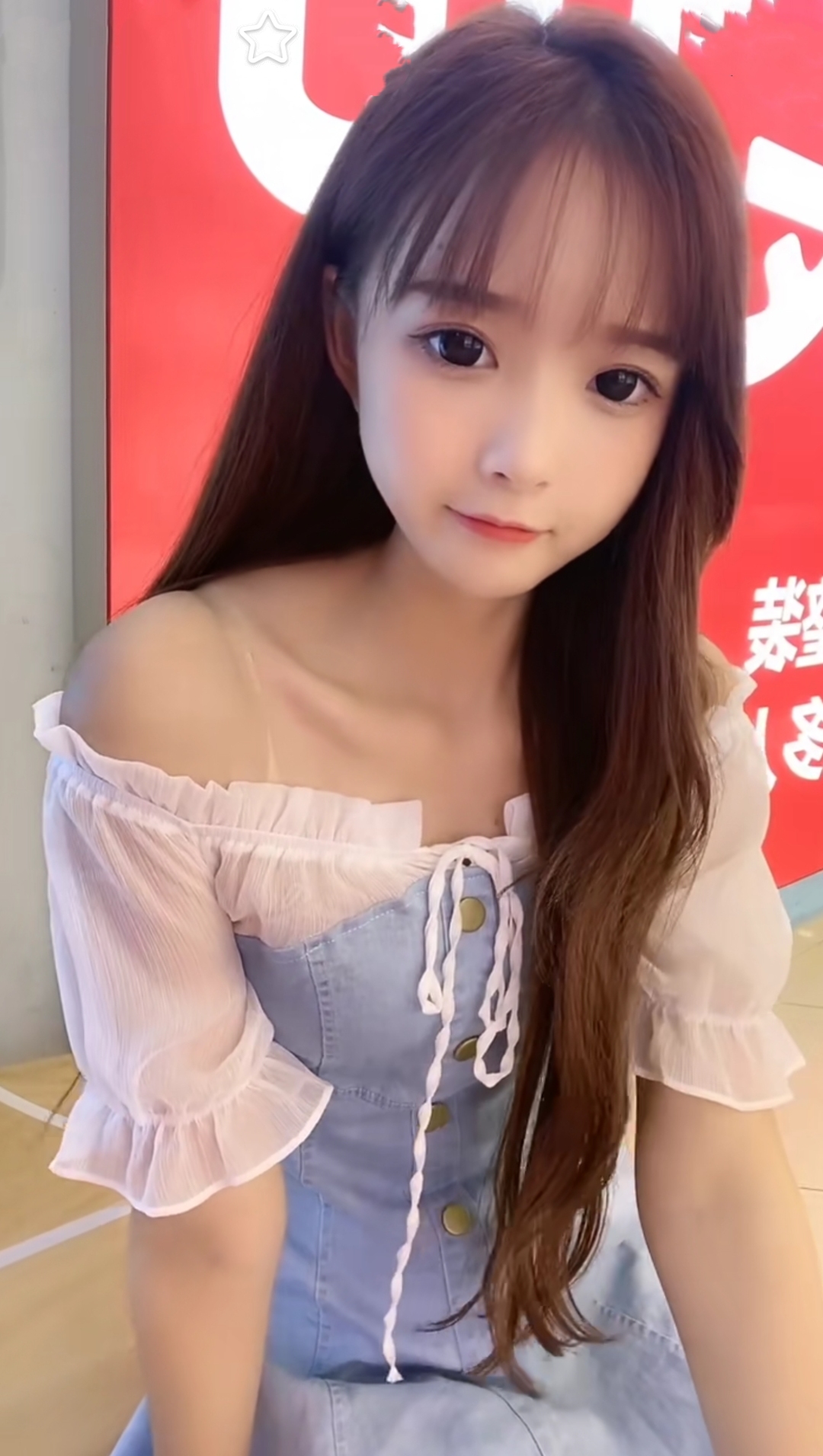03年小萝莉一枚，清纯甜美粉粉嫩嫩哦~ 第3张