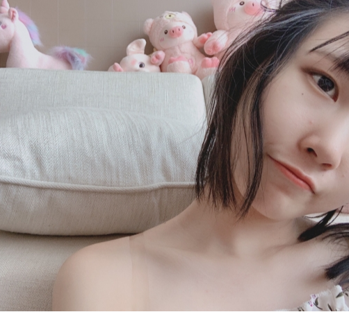 学生妹一枚，求北京有缘大叔 第1张