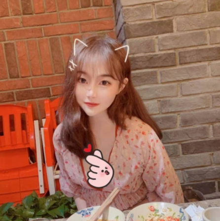 两闺蜜，求有实力的金主 第1张
