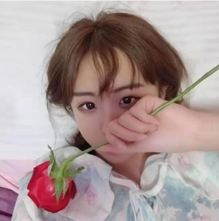 两闺蜜，求有实力的金主 第2张