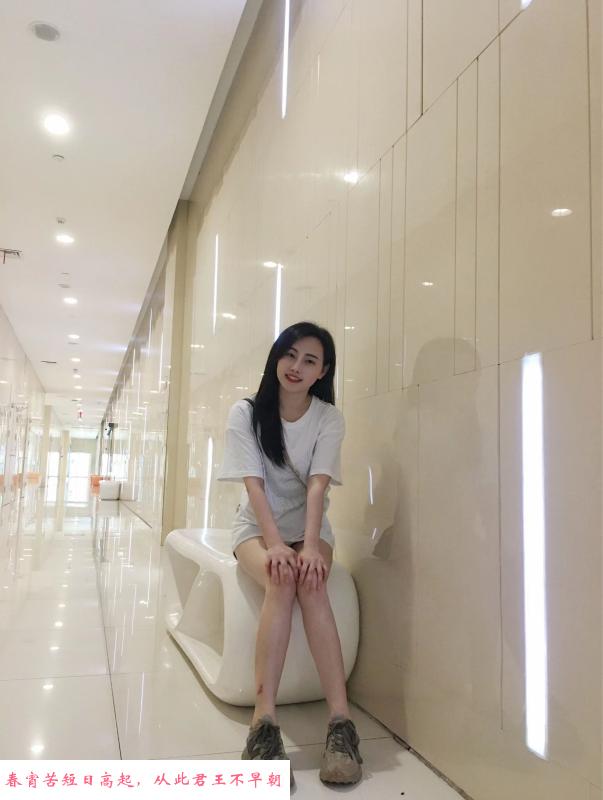 很清纯可爱型的妹子 第2张