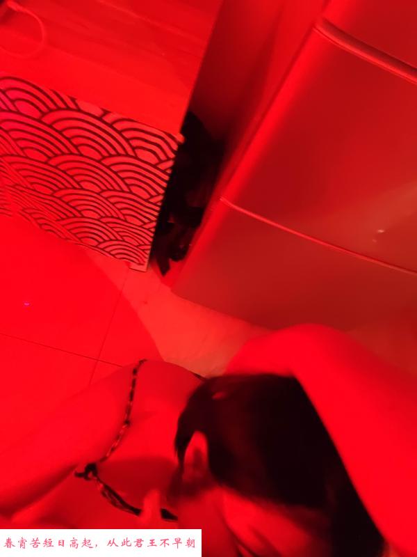 流水西苑服务系熟女 第1张