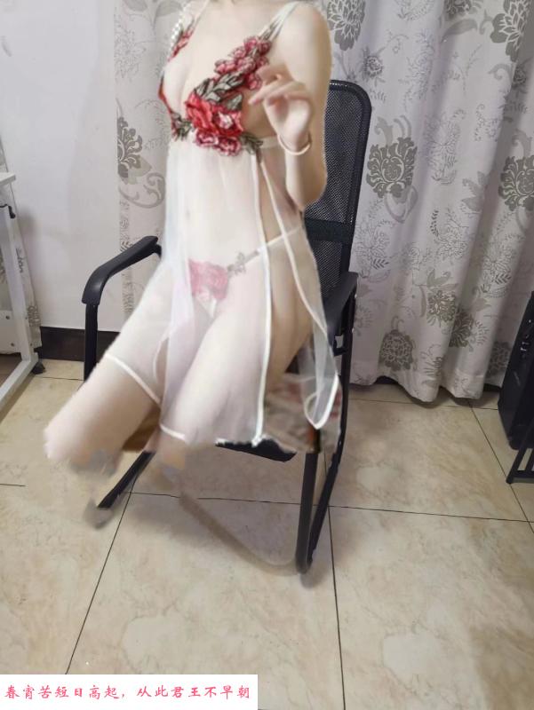 九龙山熟女妩媚混血 第1张