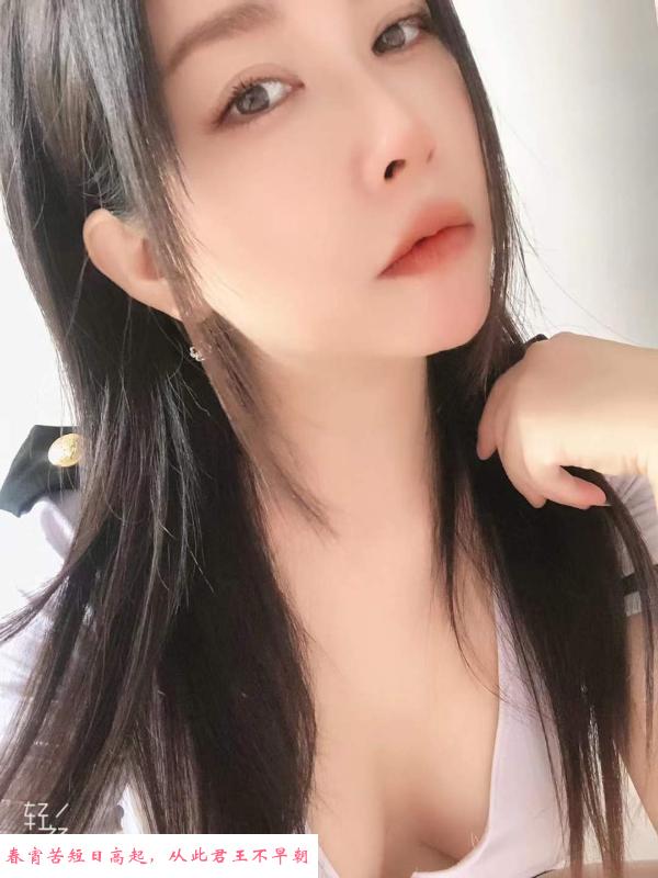 巨乳肉感十足美女 第2张