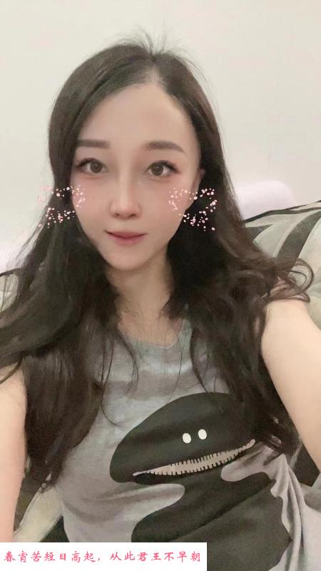 光谷小仙女风骚健谈 第1张
