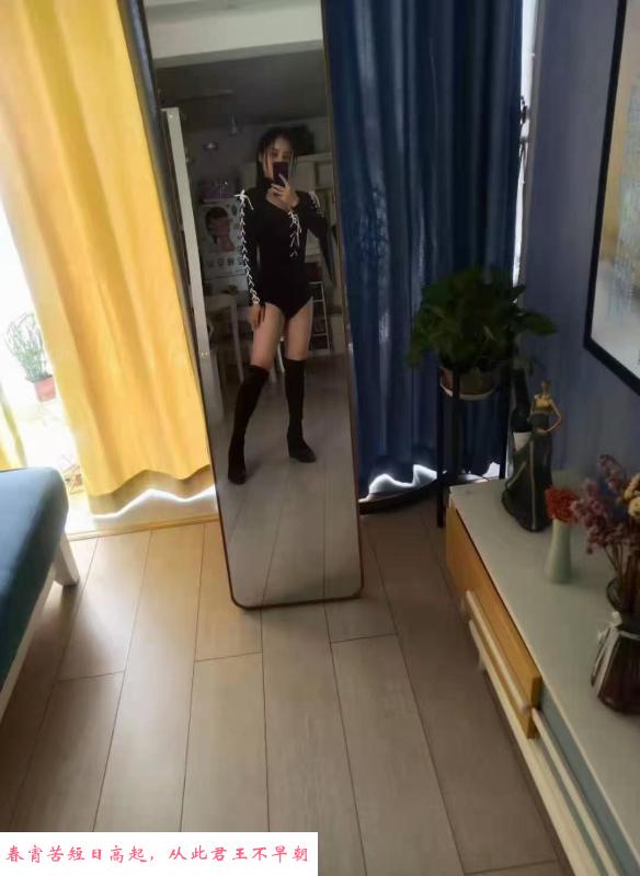 张店瑜伽妹子 第1张