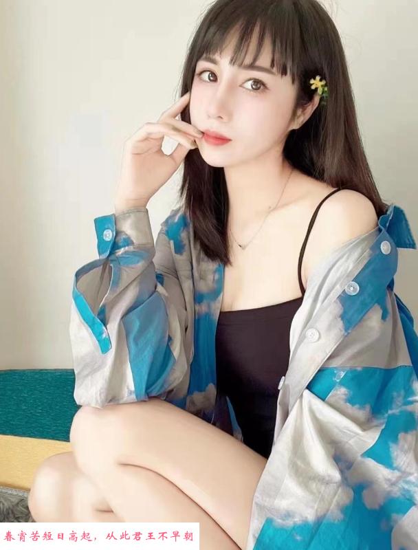 天河长腿御姐 第1张