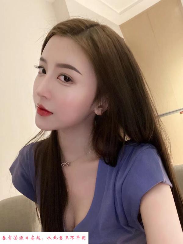 黄浦淡妆小辣妹 第1张