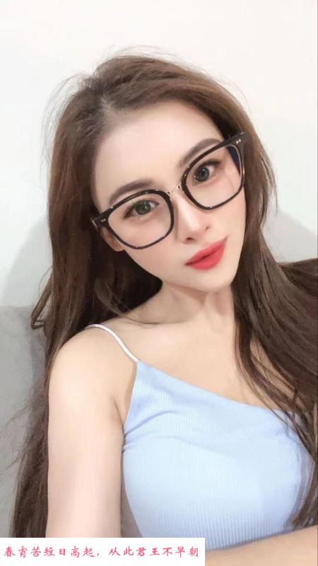 长宁颜值不错的妹子 第2张