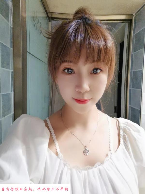 红色情趣少妇希儿 第2张