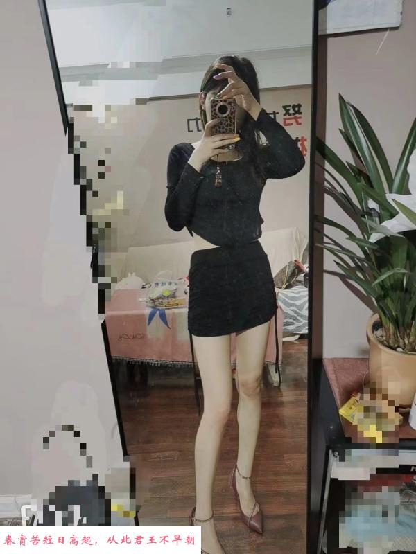 身材很好的妹妹 第1张