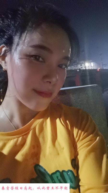 龙华地铁站樱子小姐姐 第3张