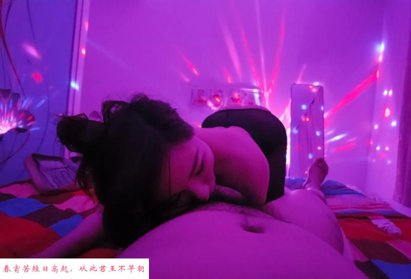 人好看服务好蜜桃臀 第1张
