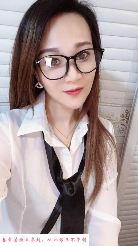 服务好的熟女美美 第1张