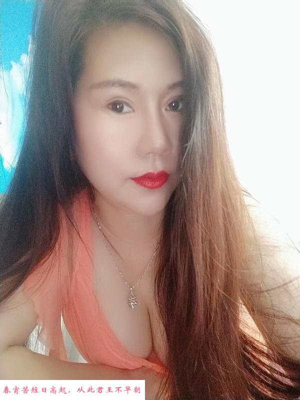 宝山刚下海少妇 第1张