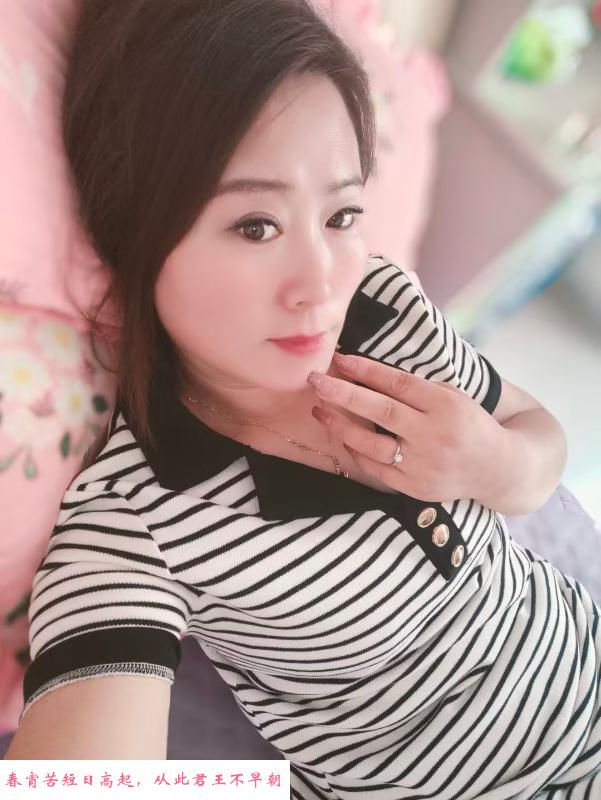 良家风熟女 第1张