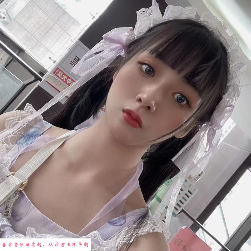 年轻好看的葡萄 第1张