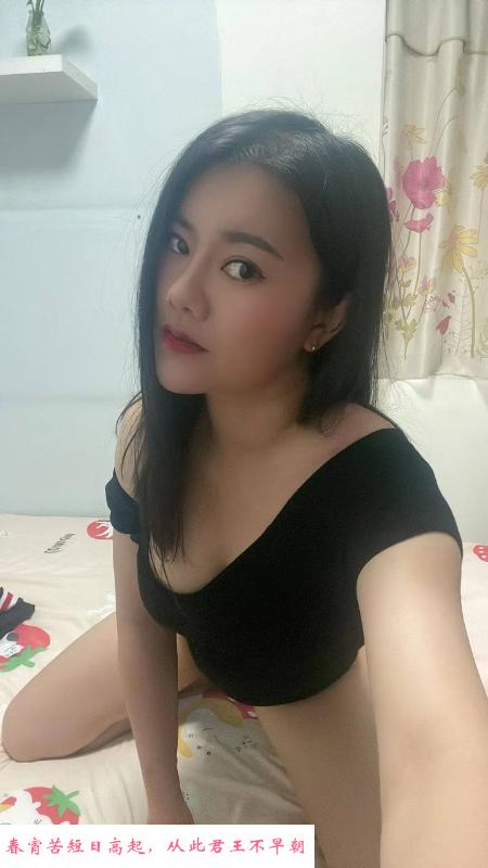 双流机场附近大胸骚妹 第1张