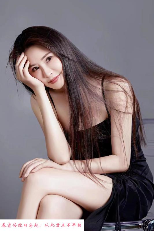 大浴缸骚货少妇 第1张
