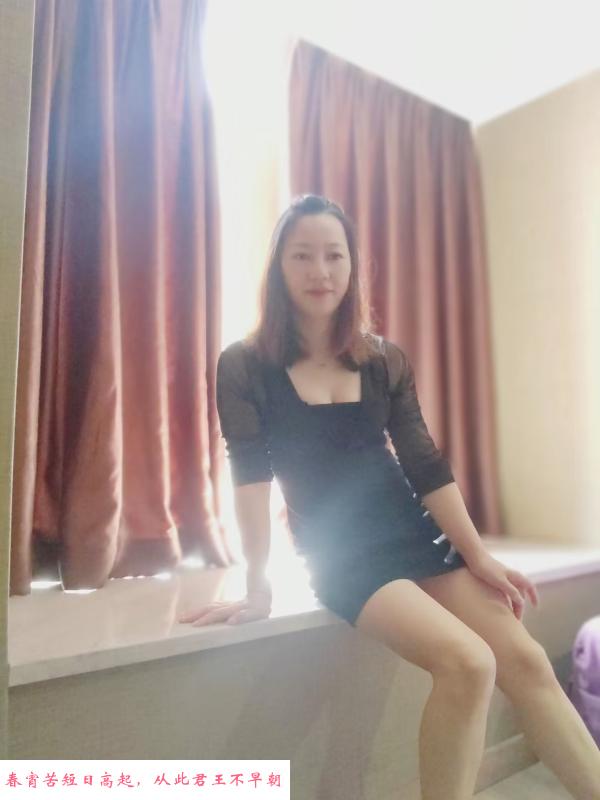 观音桥温柔熟女 第1张