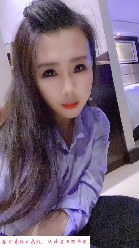 吴中大胸璐璐 第2张