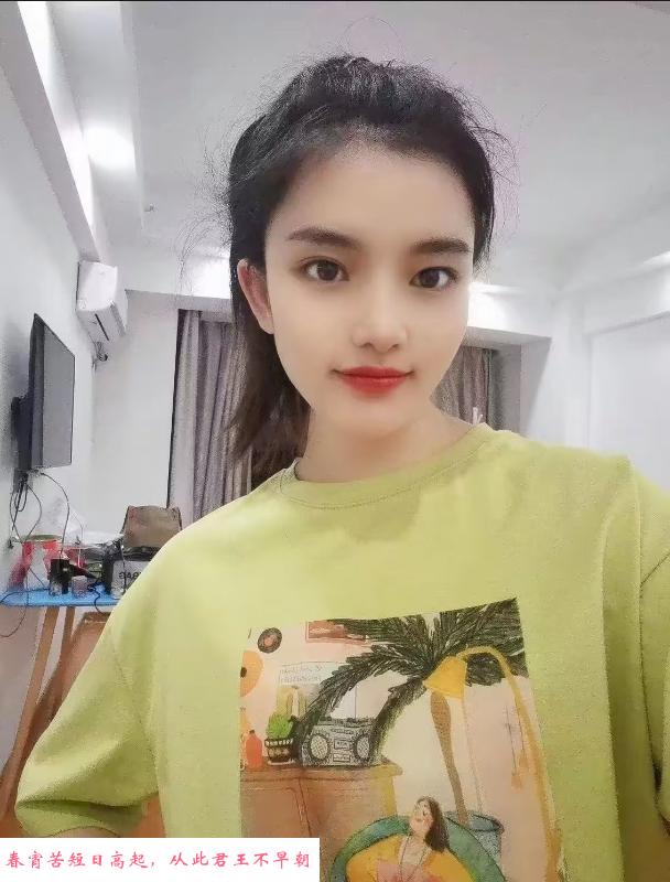 大屁股三通妹 第3张