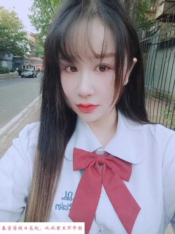 武昌风骚女孩真的很骚 第1张
