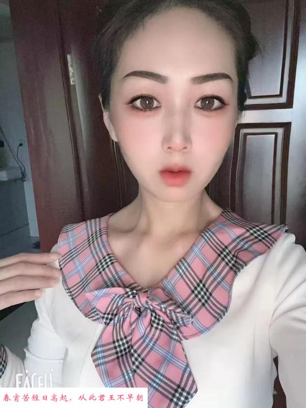 漂亮轻少妇 第2张