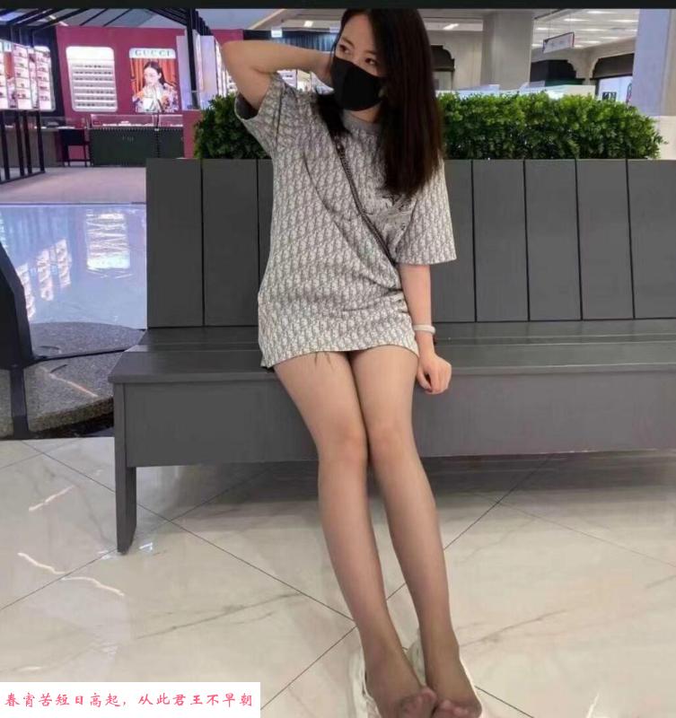 罗湖区胸大骚妇 第1张