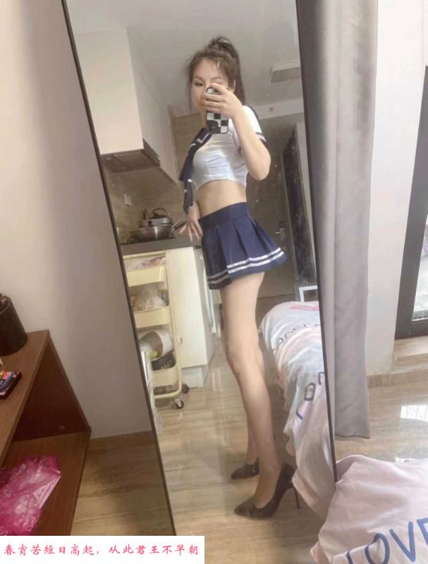娇小可爱的萱萱 第2张