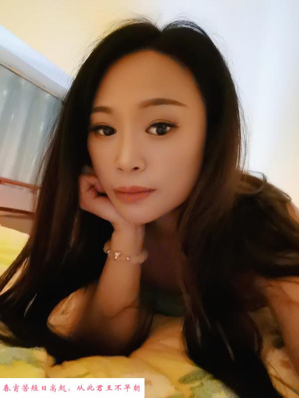 重庆骚妇 第1张