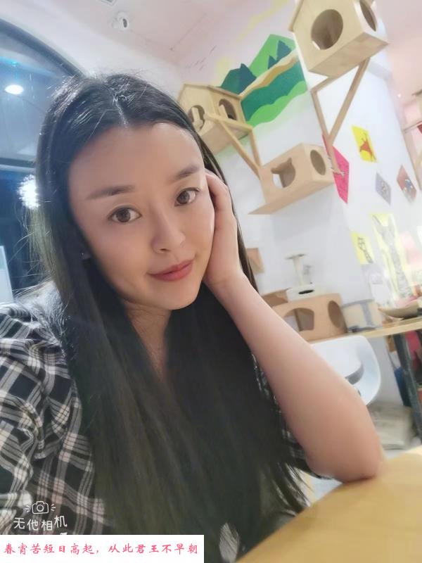 观音桥欲女睡床天花板 第4张