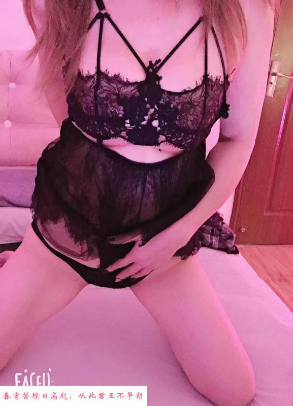 黑丝互动少妇 第1张