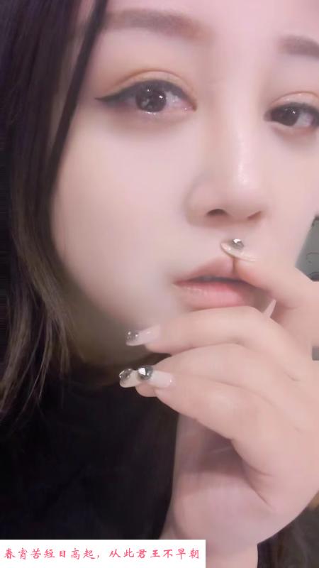 浦江D罩妹子 第2张