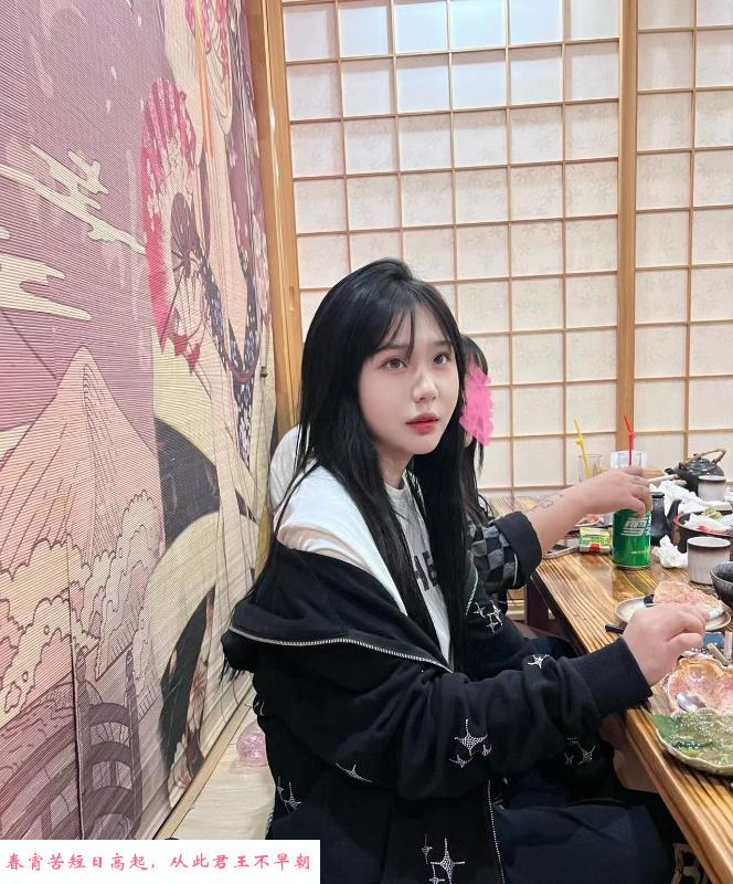 武汉小美女顾晴 第1张