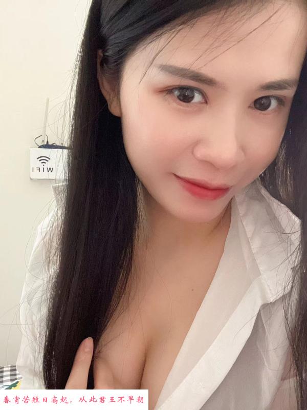 龙岗爱联地铁站附近 第1张